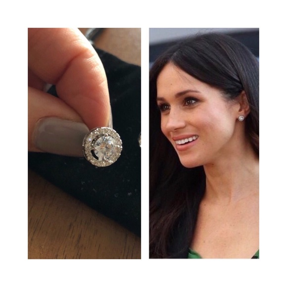 18k silver stud earrings - Picture 3 of 8